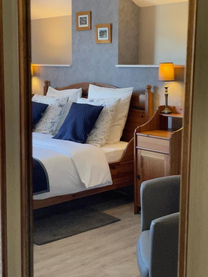 L'Oustaloise Bed & Breakfast Faugères Eksteriør bilde